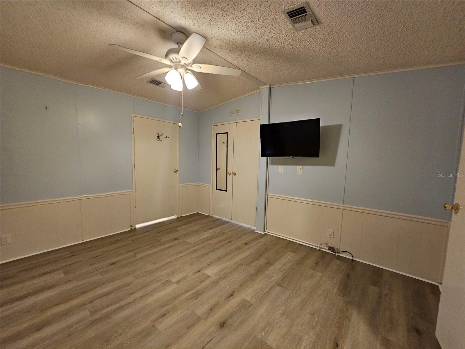 TERRA SIESTA MH CO-OP OR1352/1059 - Residential