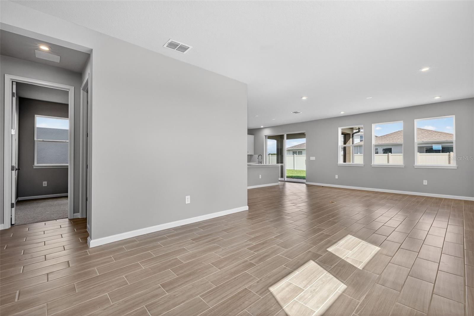 CROSSWIND RANCH - Residential