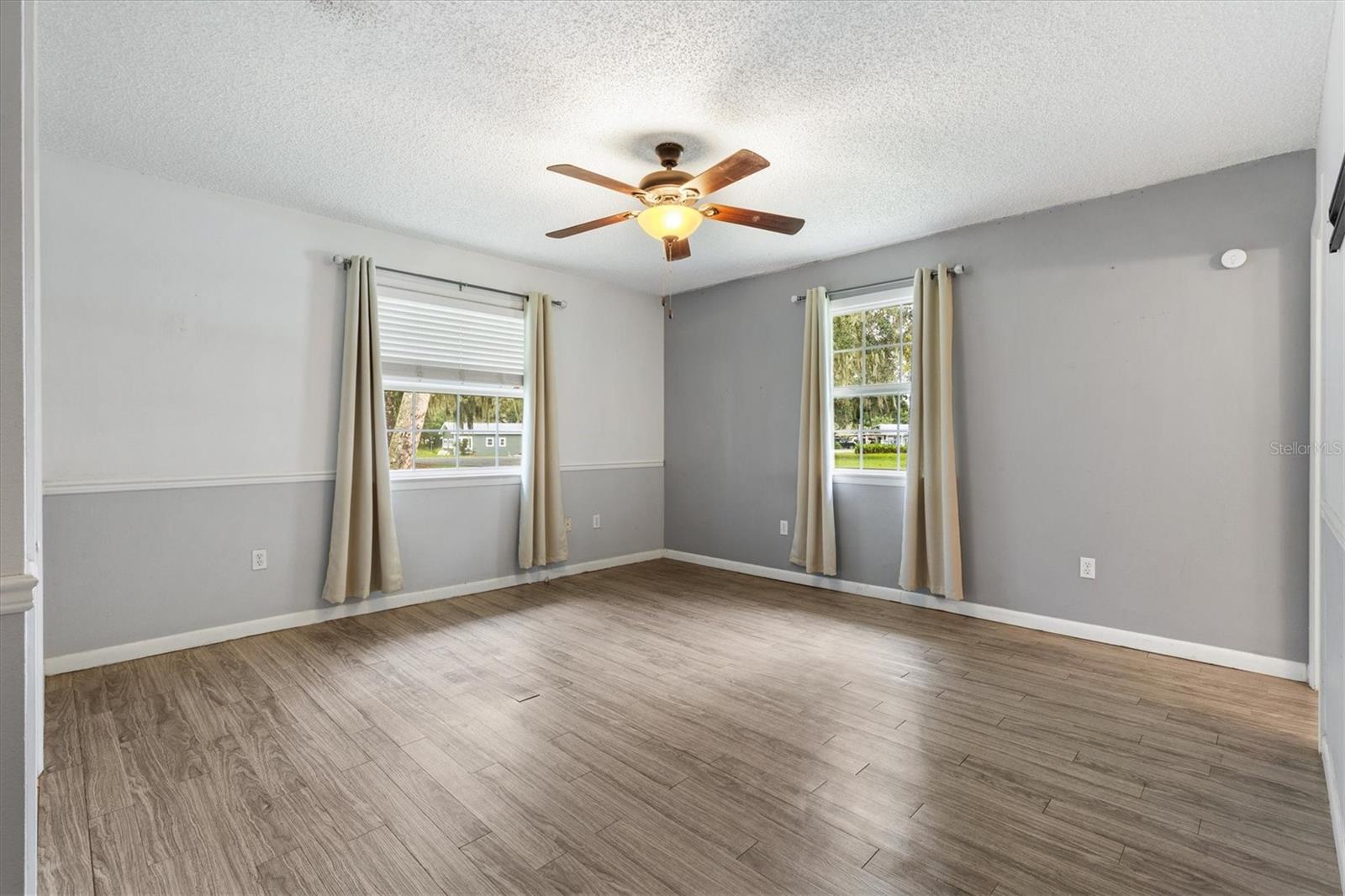 FRUITLAND PARK - Residential