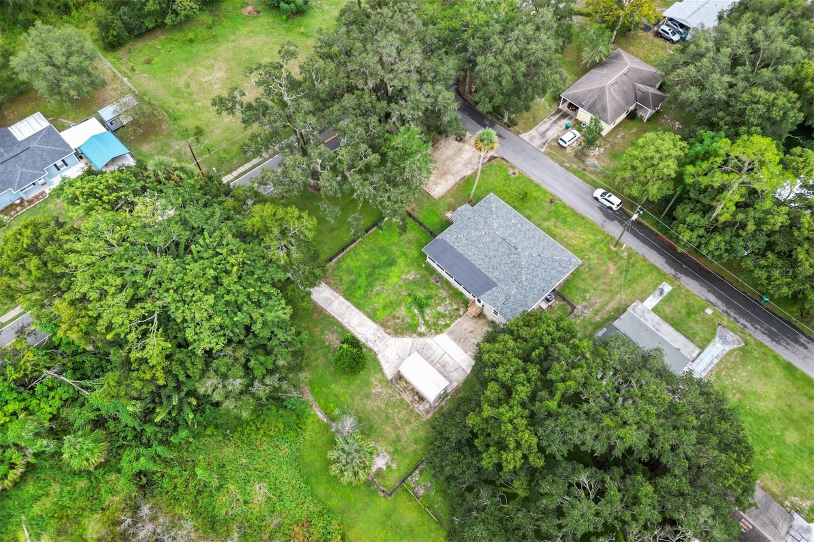 FRUITLAND PARK - Residential