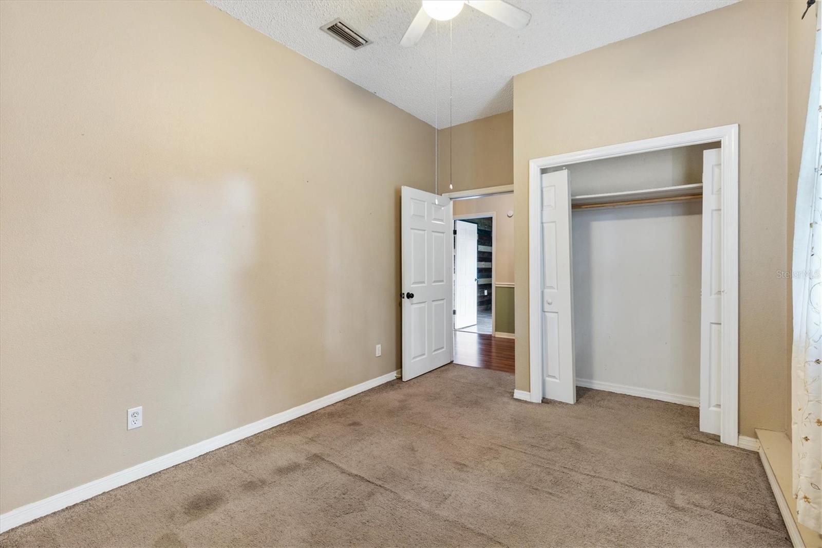 FRUITLAND PARK - Residential