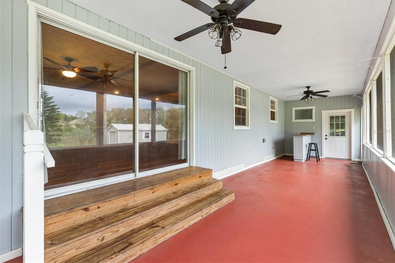 FRUITLAND PARK - Residential