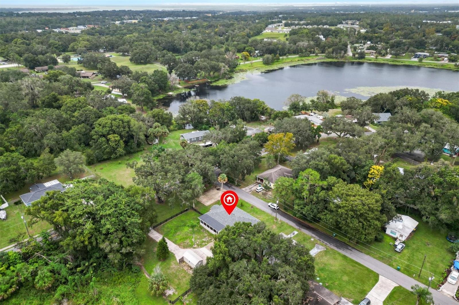 FRUITLAND PARK - Residential