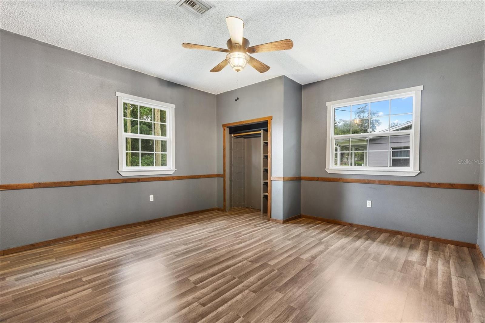 FRUITLAND PARK - Residential