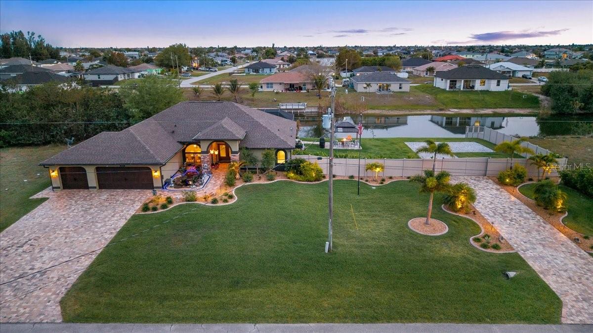 CAPE CORAL - Residential