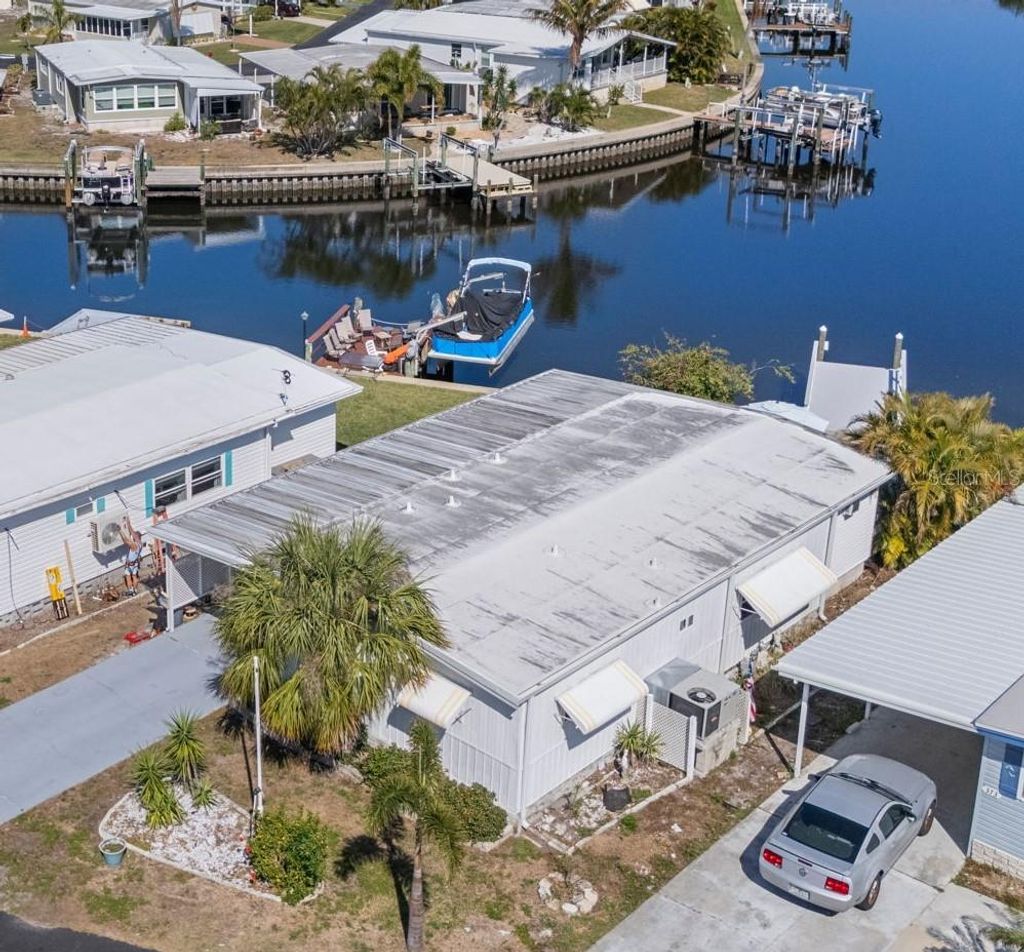 Photo of 363 Mount Richmond Avenue NE #341, St Petersburg, FL 33702 (MLS # TB8315199)