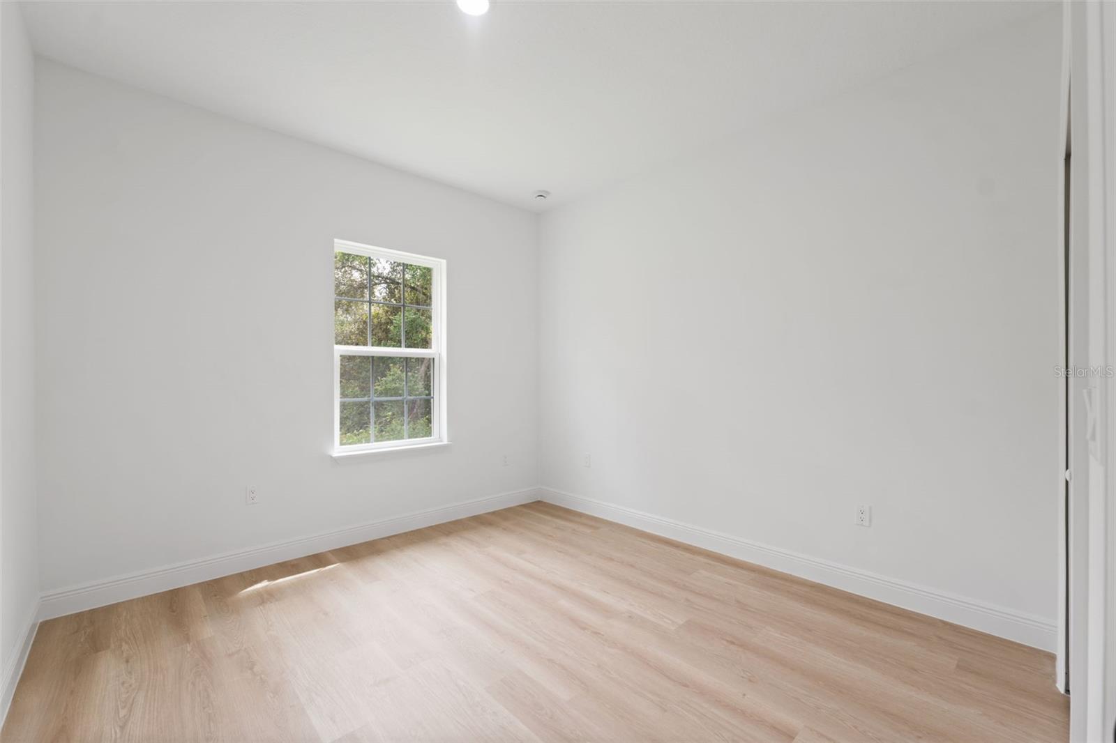 MARION OAKS 05 - Residential Lease