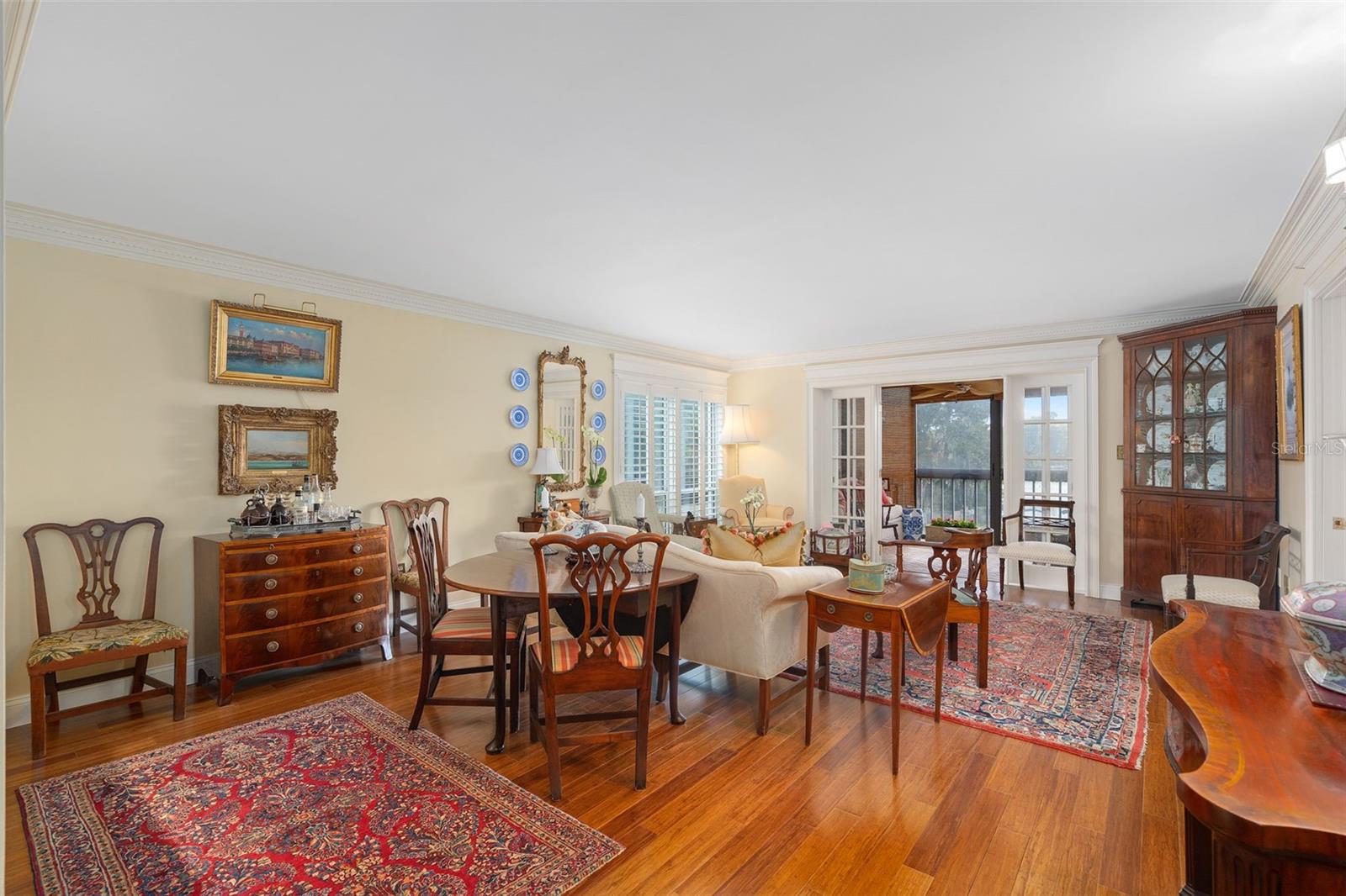 MOORINGS ON LAKE MAITLAND CONDO - Residential