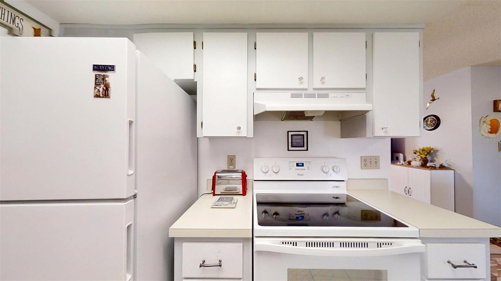 PALM CAY - Residential