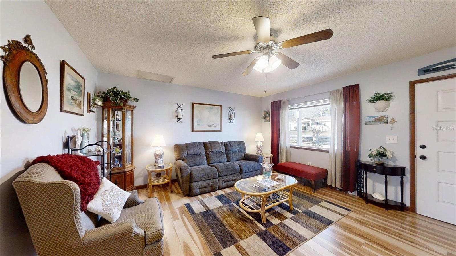 PALM CAY - Residential