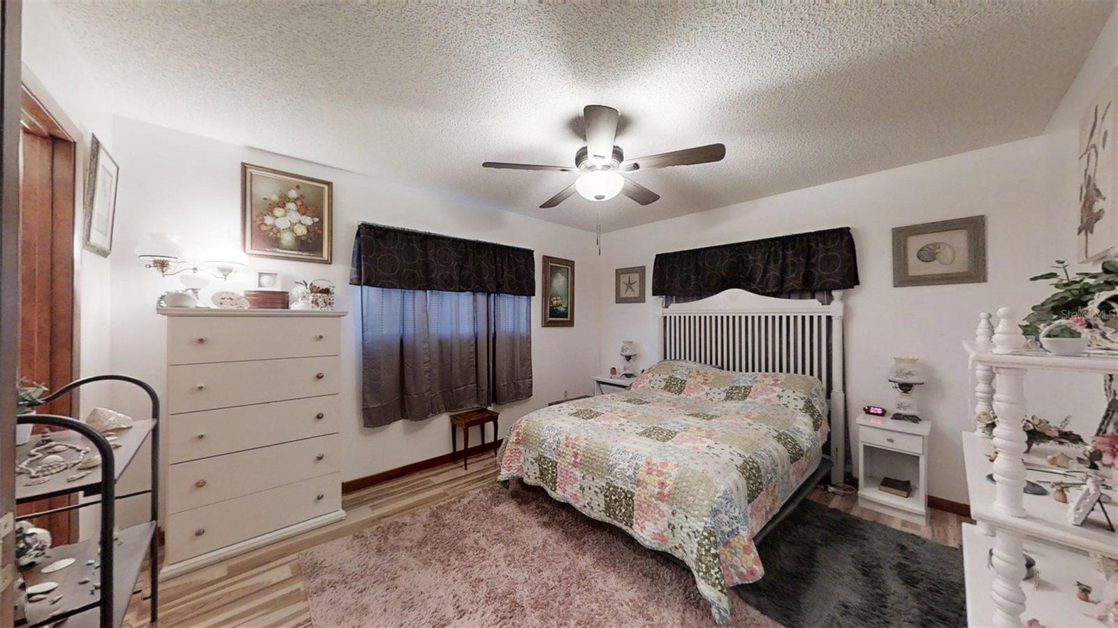 PALM CAY - Residential