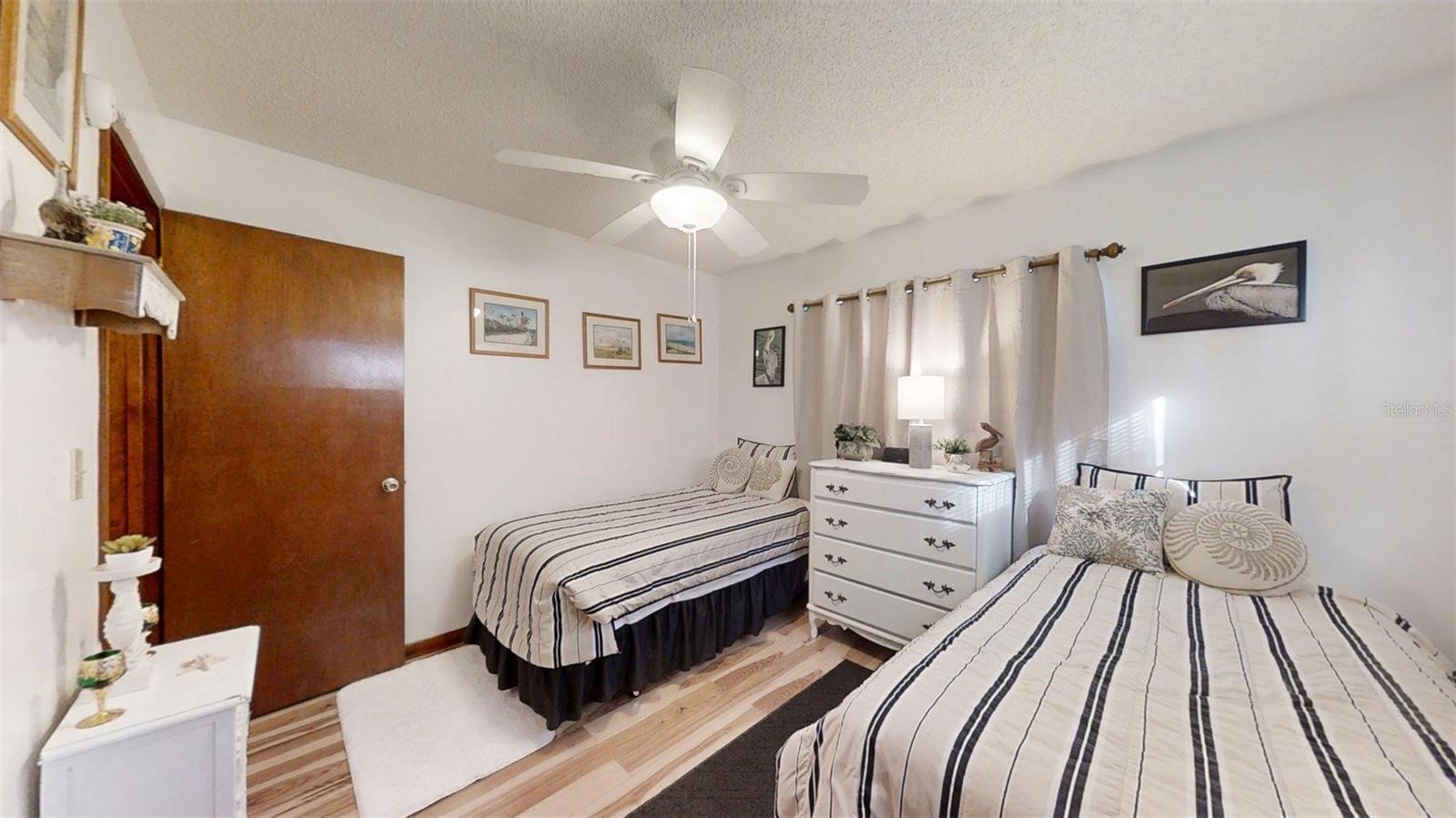 PALM CAY - Residential