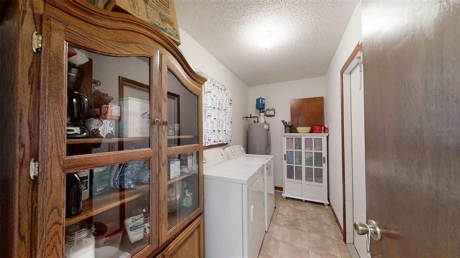 PALM CAY - Residential