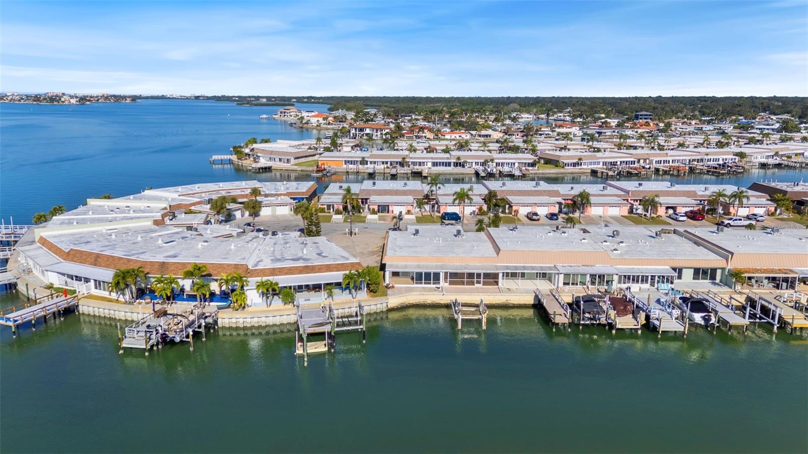 BOCA CIEGA POINT EAST - Residential
