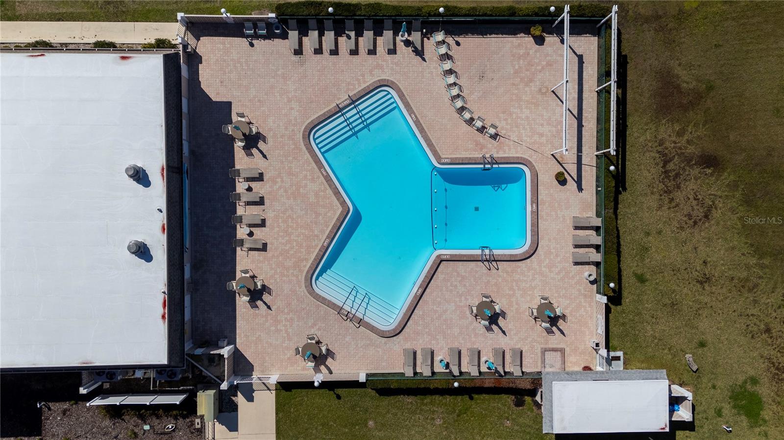 BOCA CIEGA POINT EAST - Residential