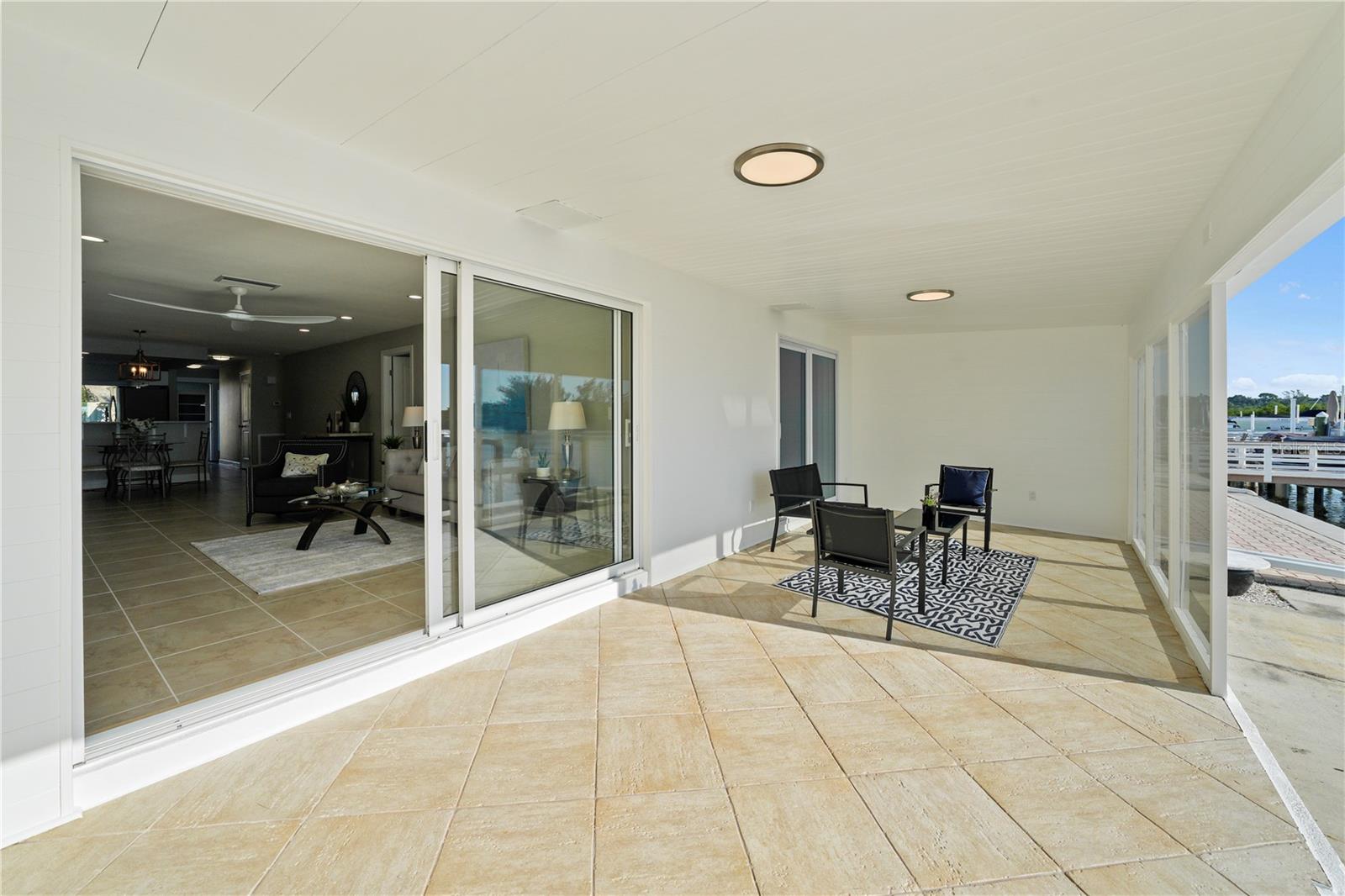 BOCA CIEGA POINT EAST - Residential