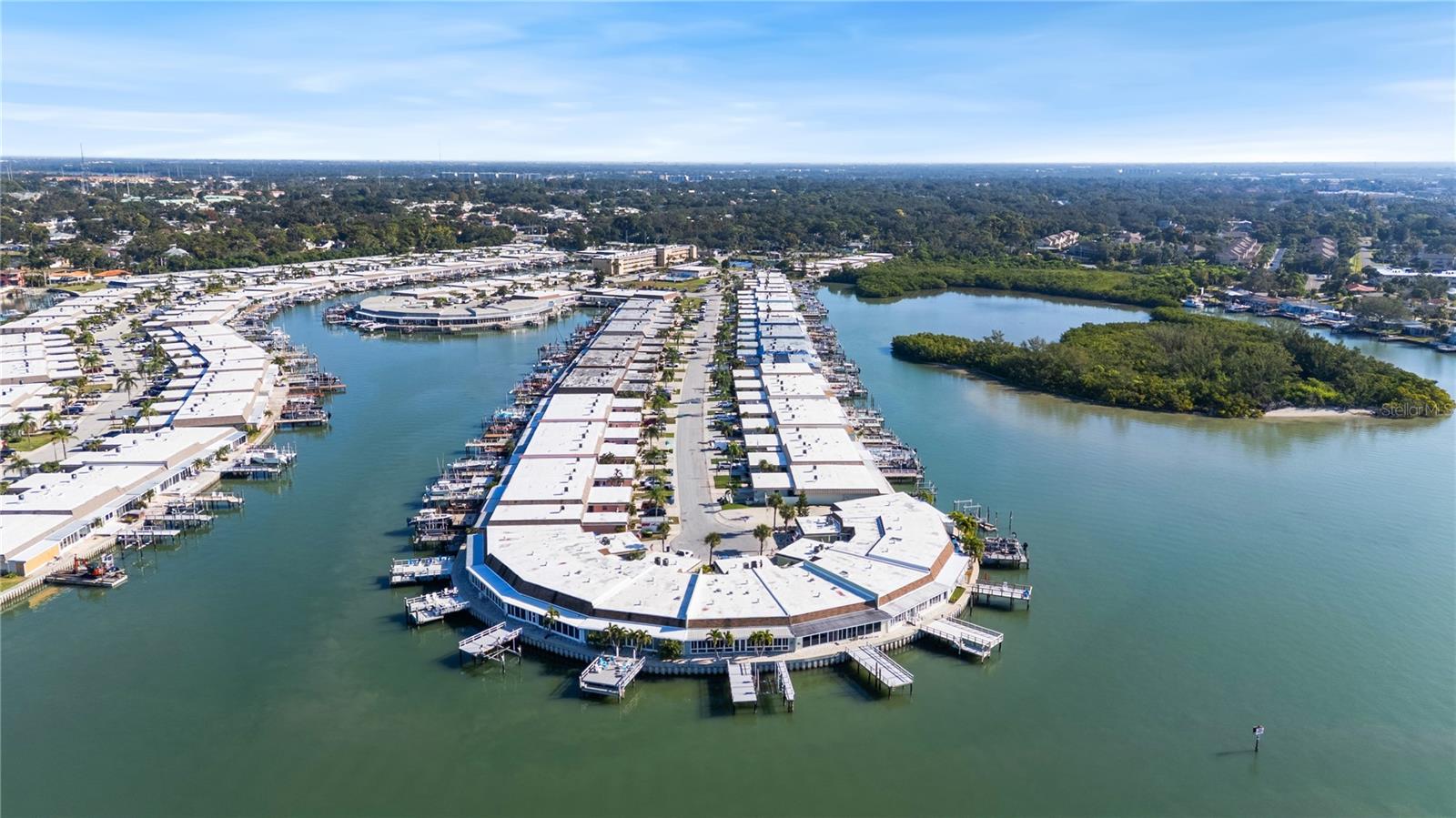 BOCA CIEGA POINT EAST - Residential