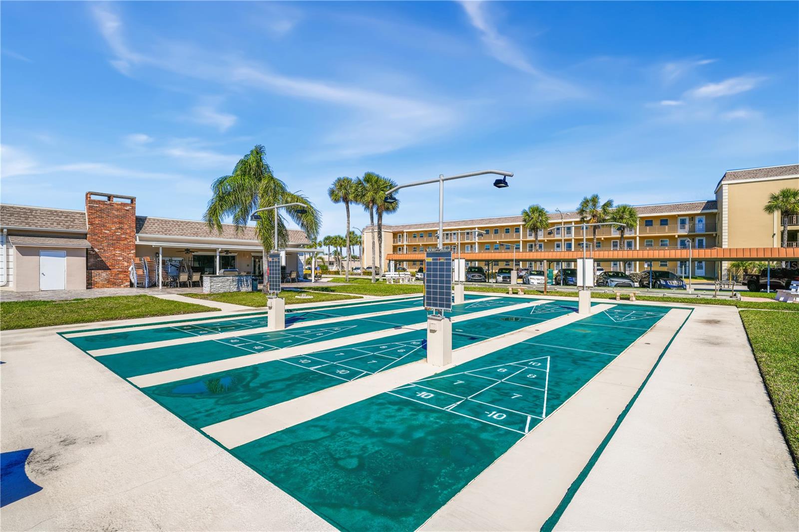 BOCA CIEGA POINT EAST - Residential