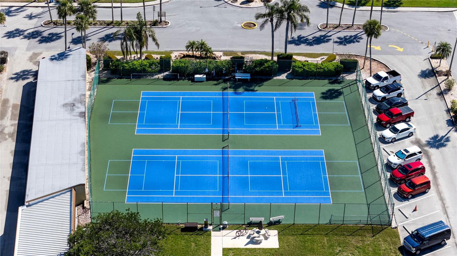 BOCA CIEGA POINT EAST - Residential