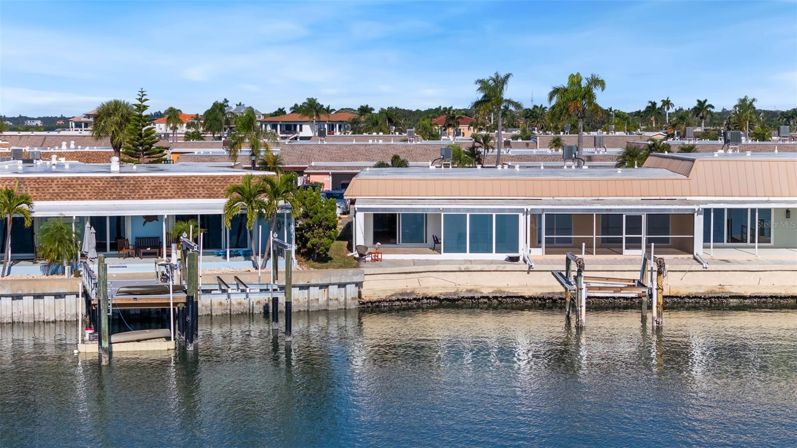 BOCA CIEGA POINT EAST - Residential