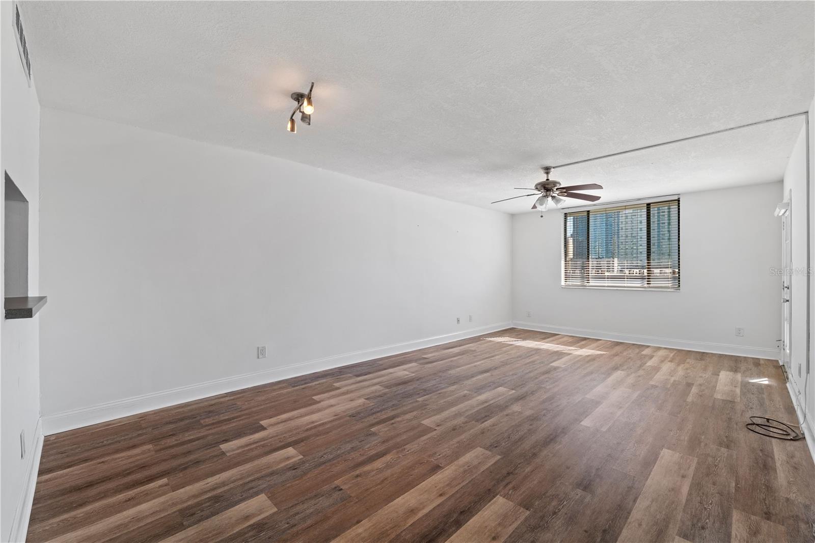 ONE LAUREL PLACE A CONDO - Residential