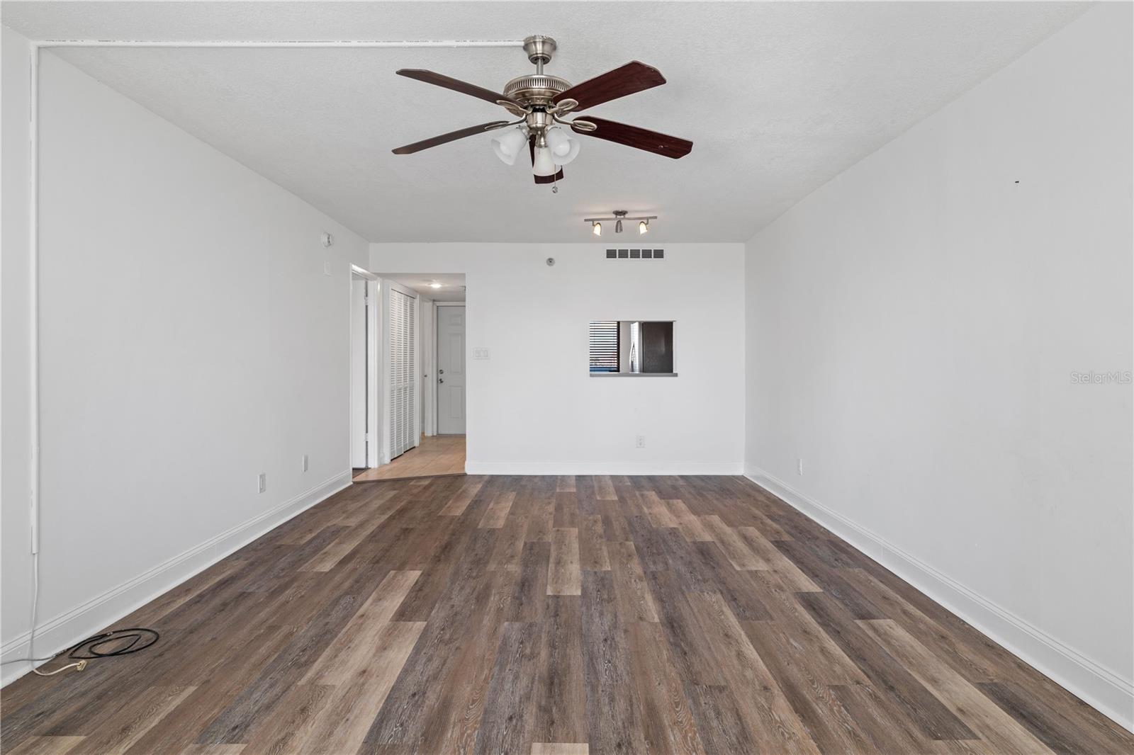 ONE LAUREL PLACE A CONDO - Residential