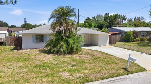 Photo of 2901 Poplar Street, Sarasota, FL 34237 (MLS # A4691230)