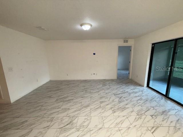 RIDGE DUNDEE - Residential