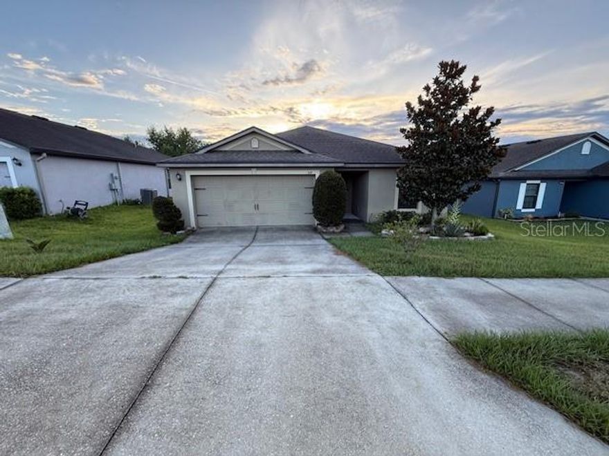 Newer 1 Story Home in the subdivision of Ridge Dundee 
This newer single-story home, located in the desirable Ridge Dundee subdivision, offers 3 spacious bedrooms—all with easy-to-maintain ceramic tile flooring. The primary suite features a large walk-in closet and a private bath, providing a relaxing retreat.
The open-concept kitchen with a cozy dinette featuring laminate flooring is ideal for entertaining family and friends, while the large living room flows seamlessly to a screened patio with serene views with no rear neighbors—ideal for winding down after a long day.
Additional highlights include an attached 2-car garage, providing plenty of storage and convenience.
Don’t miss this opportunity—schedule your private showing today before it’s gone!
Please note that this property is being sold in "As Is" condition, with no warranties provided by the seller.