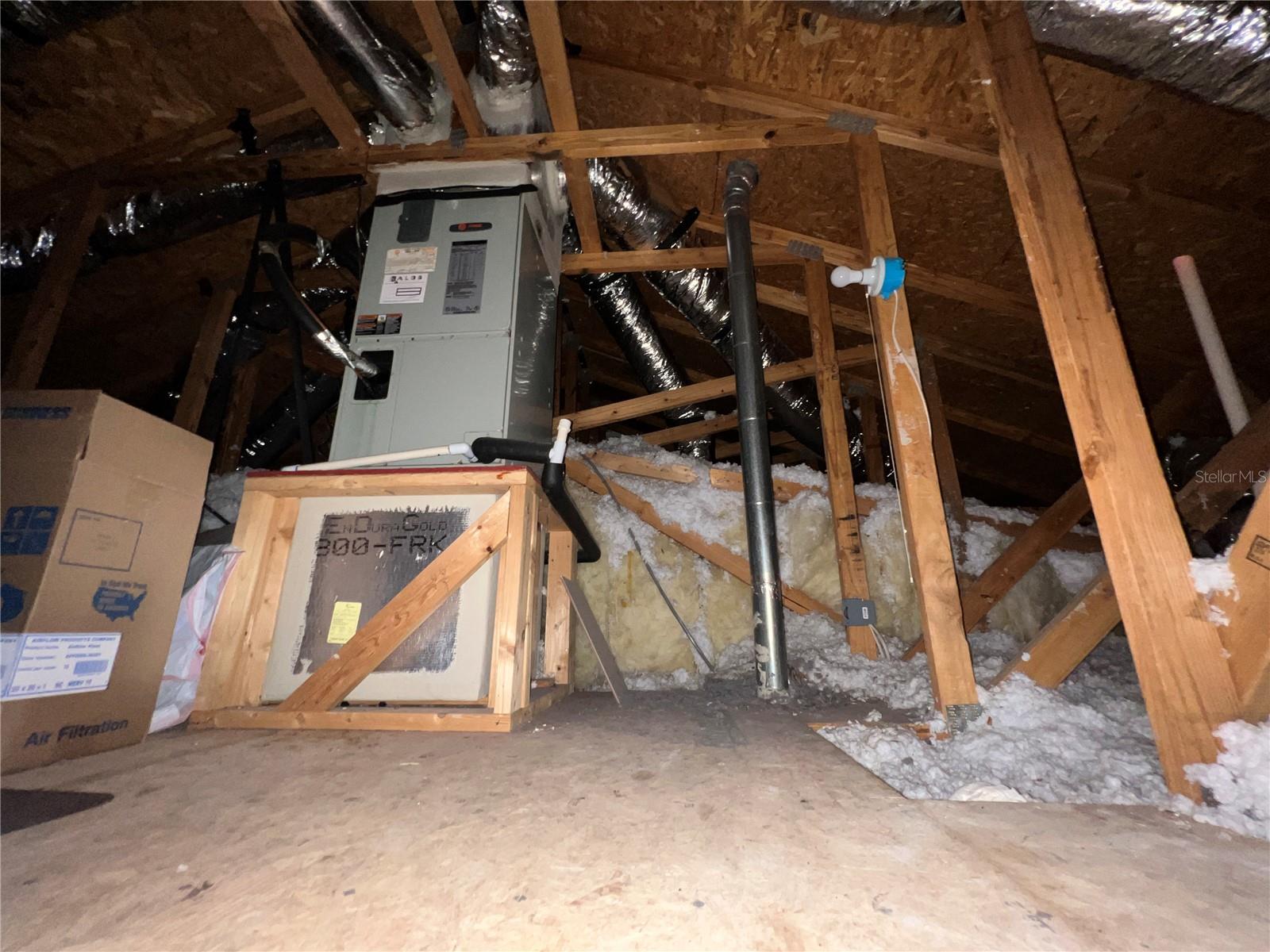 CLERMONT HILLSIDE VILLAS TWNHS - Residential