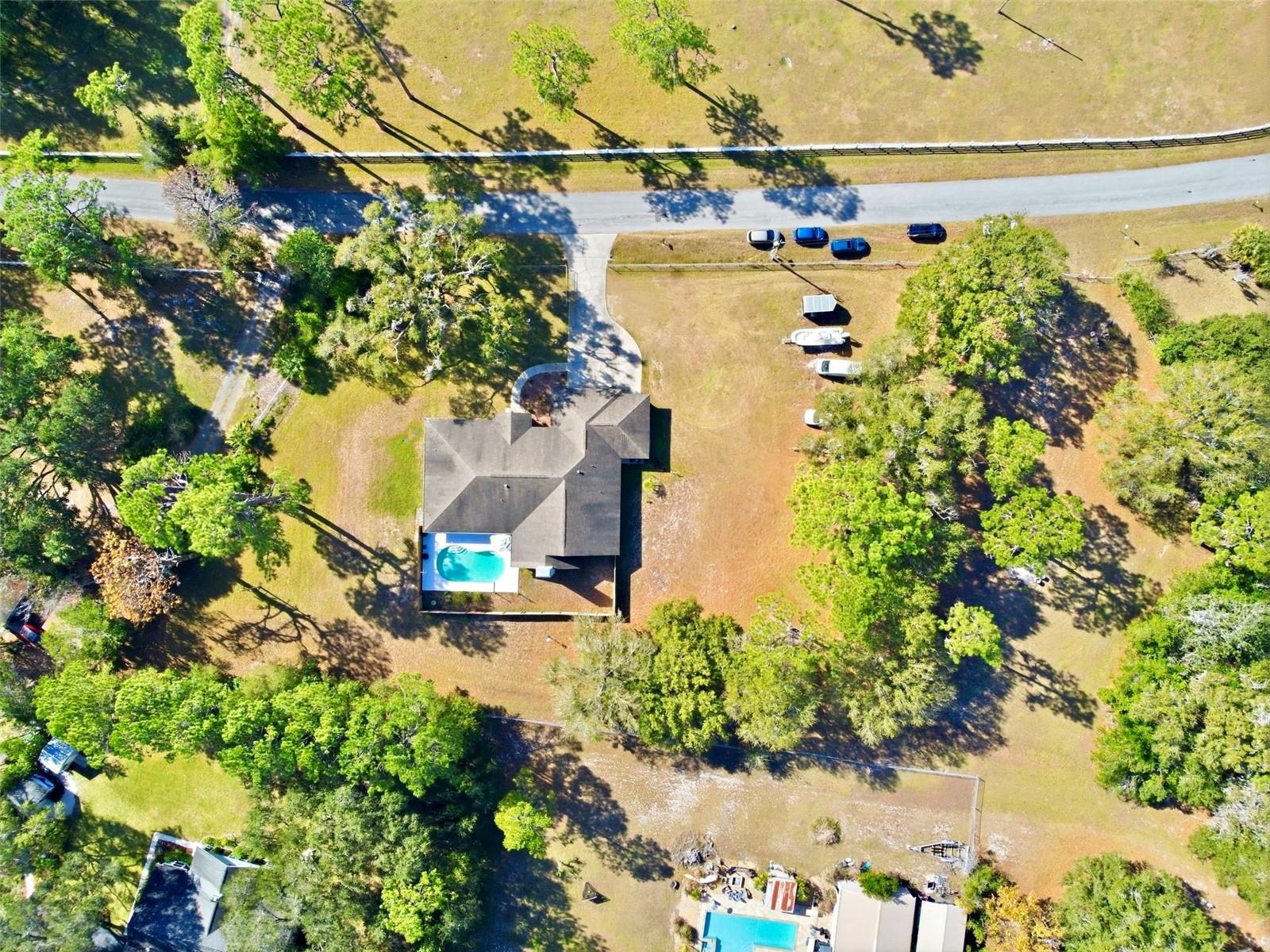 IVELMAR ESTATES - Residential