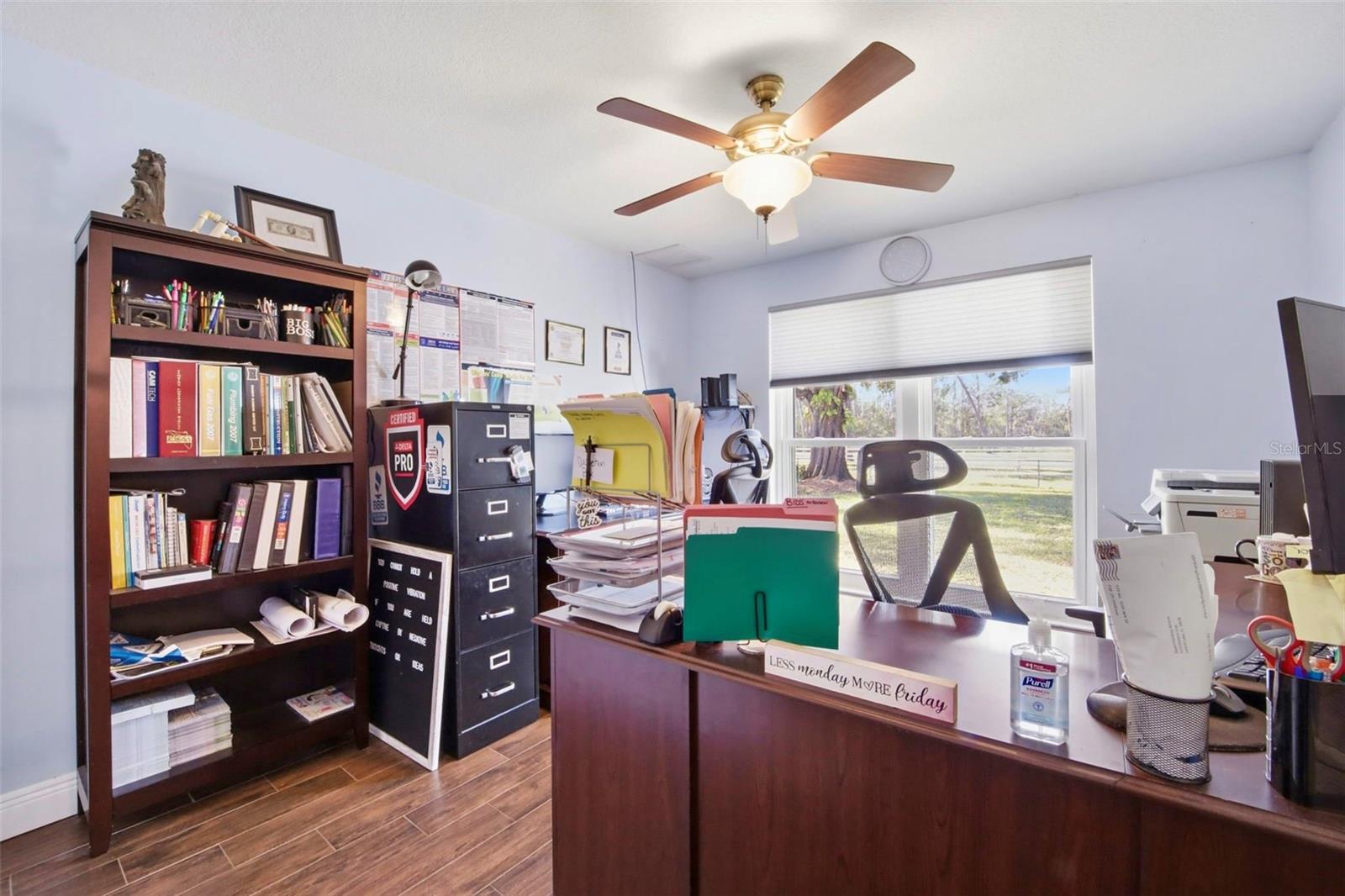 IVELMAR ESTATES - Residential