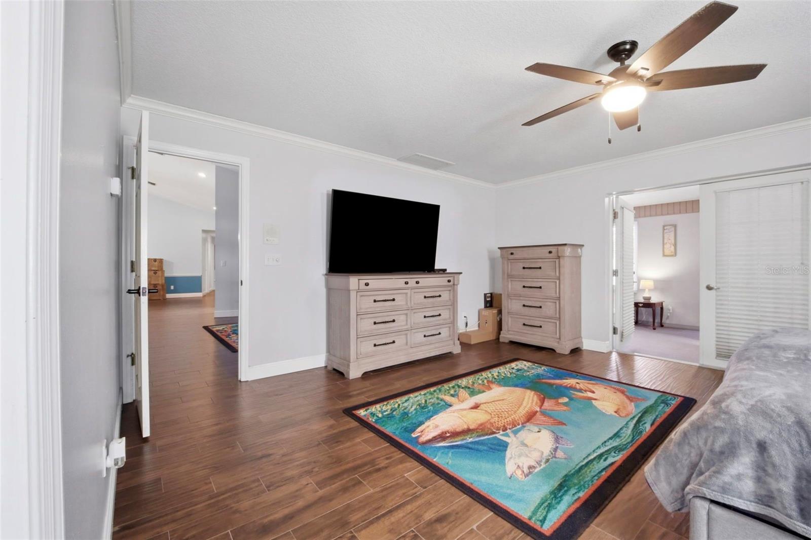 IVELMAR ESTATES - Residential