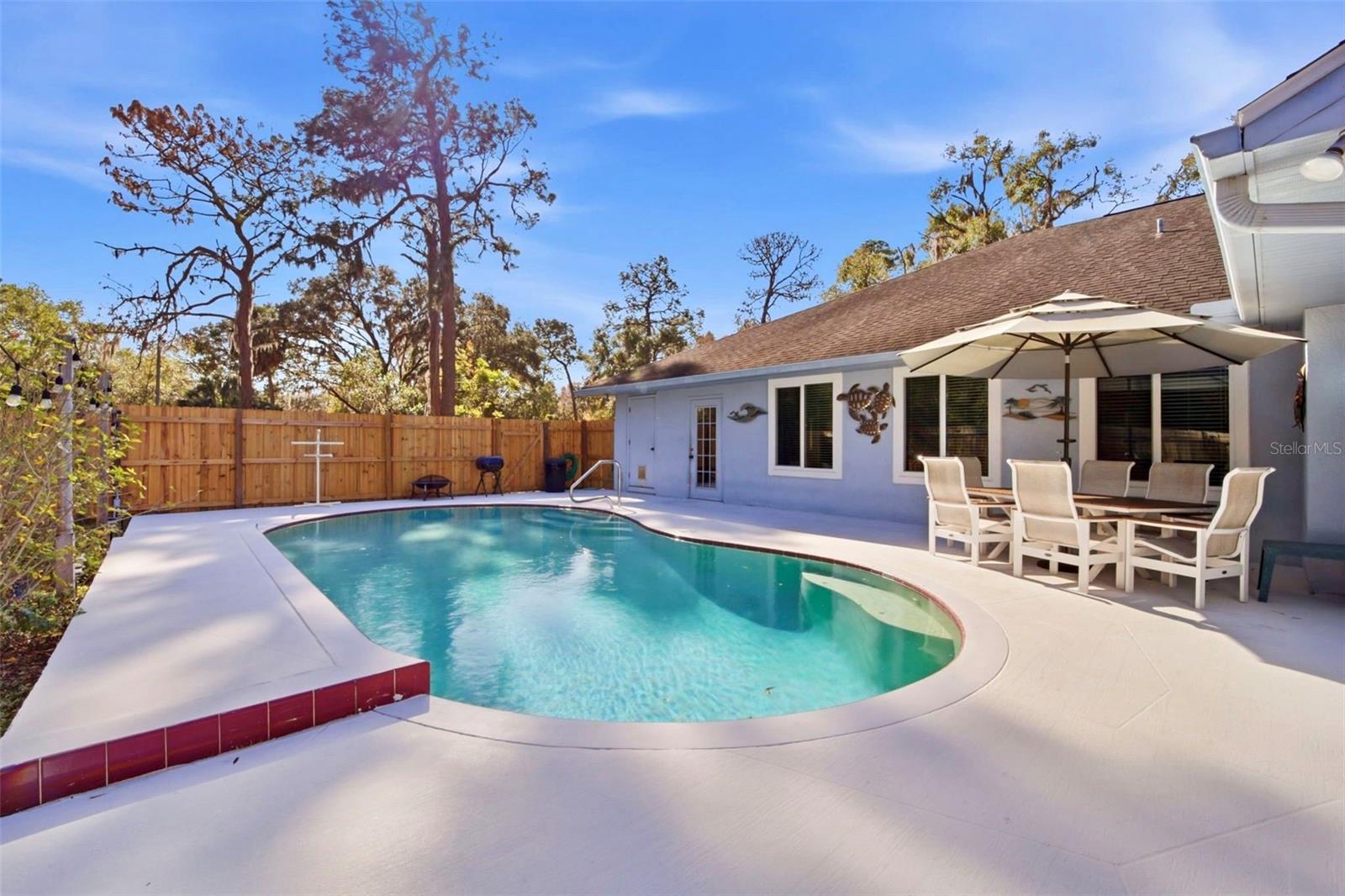 IVELMAR ESTATES - Residential