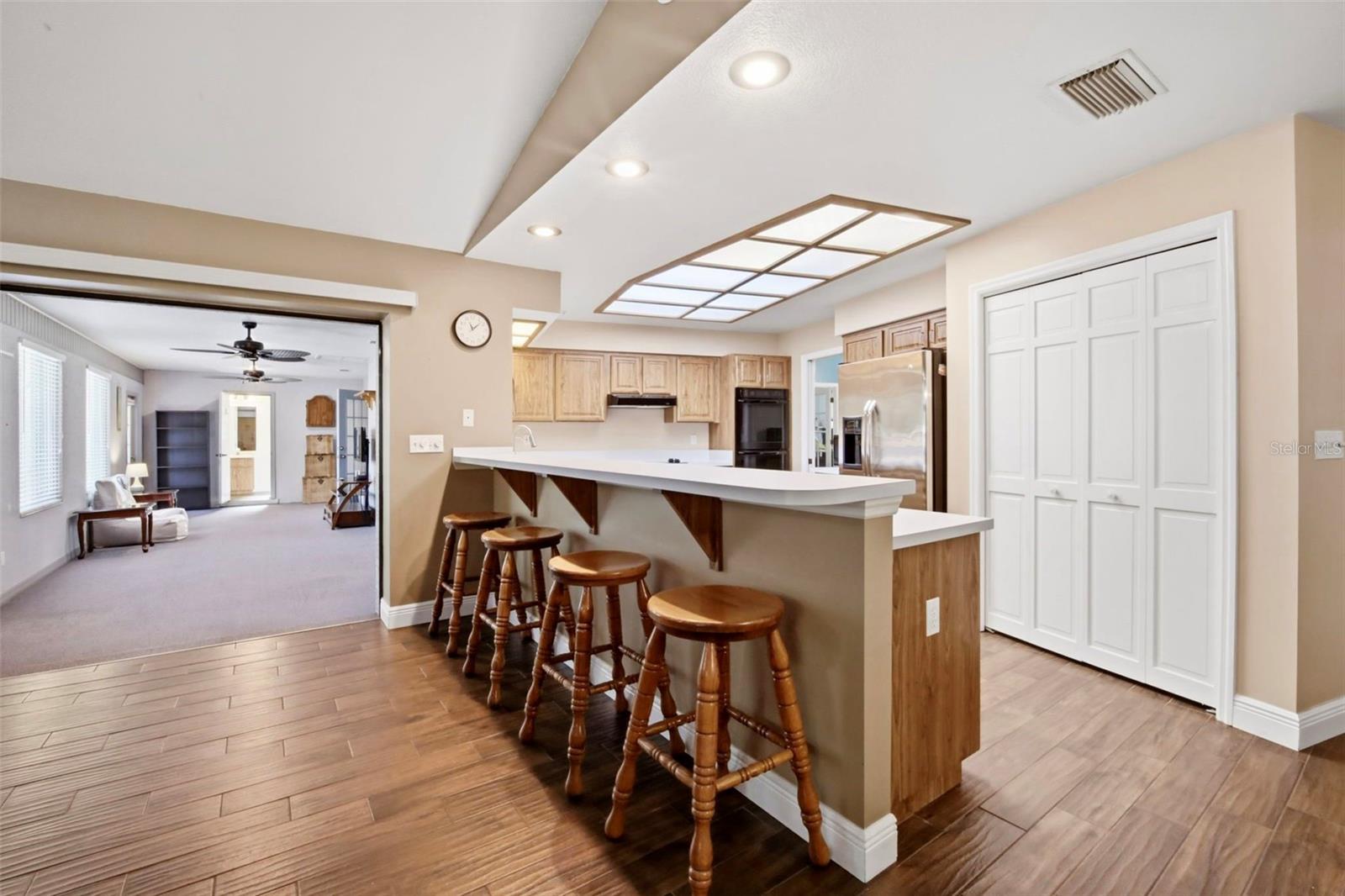 IVELMAR ESTATES - Residential