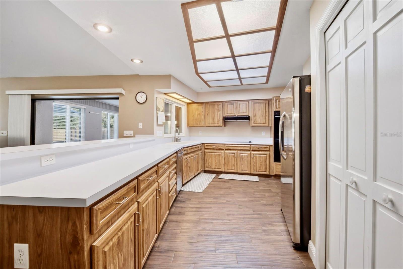 IVELMAR ESTATES - Residential