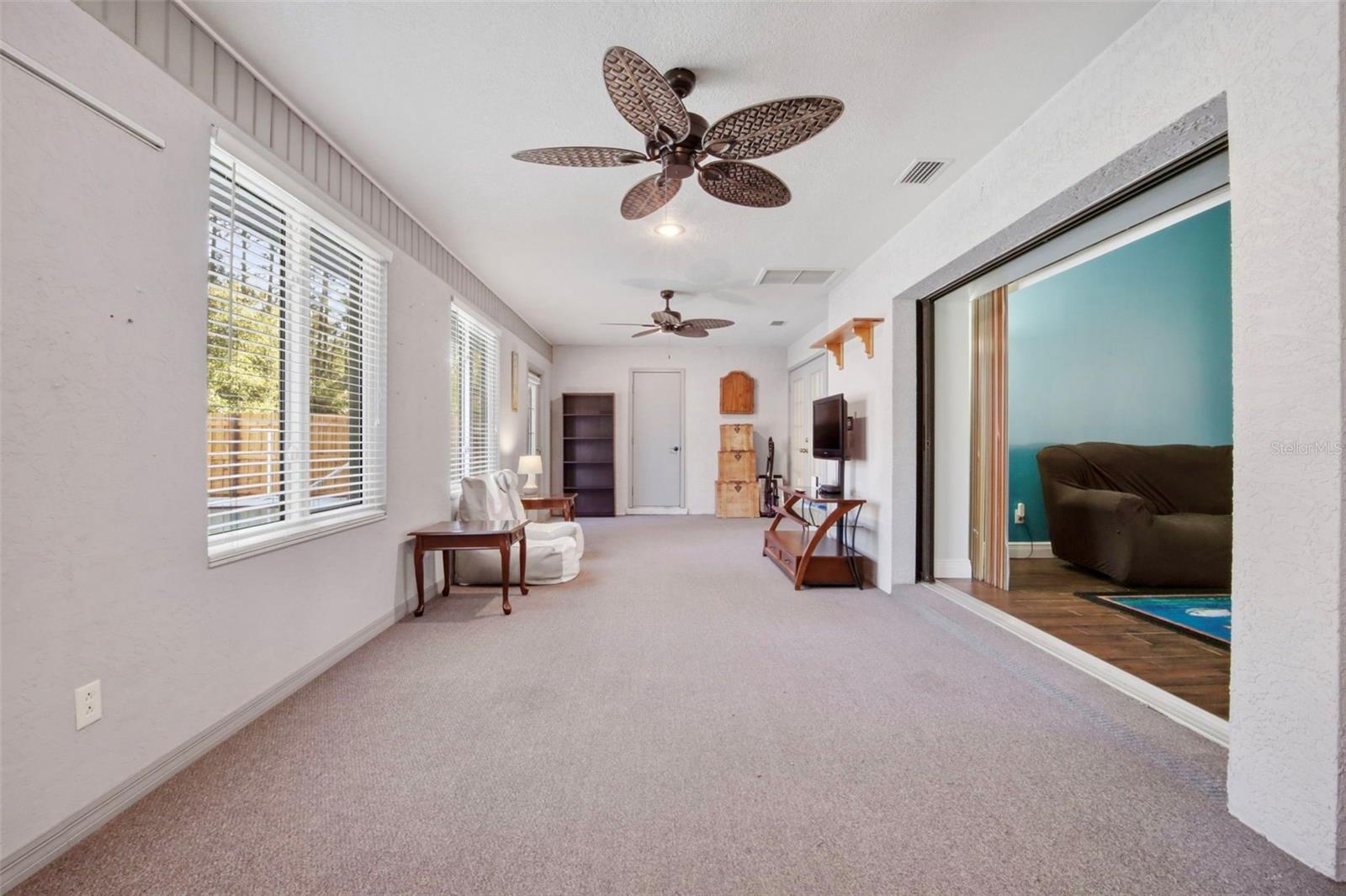 IVELMAR ESTATES - Residential