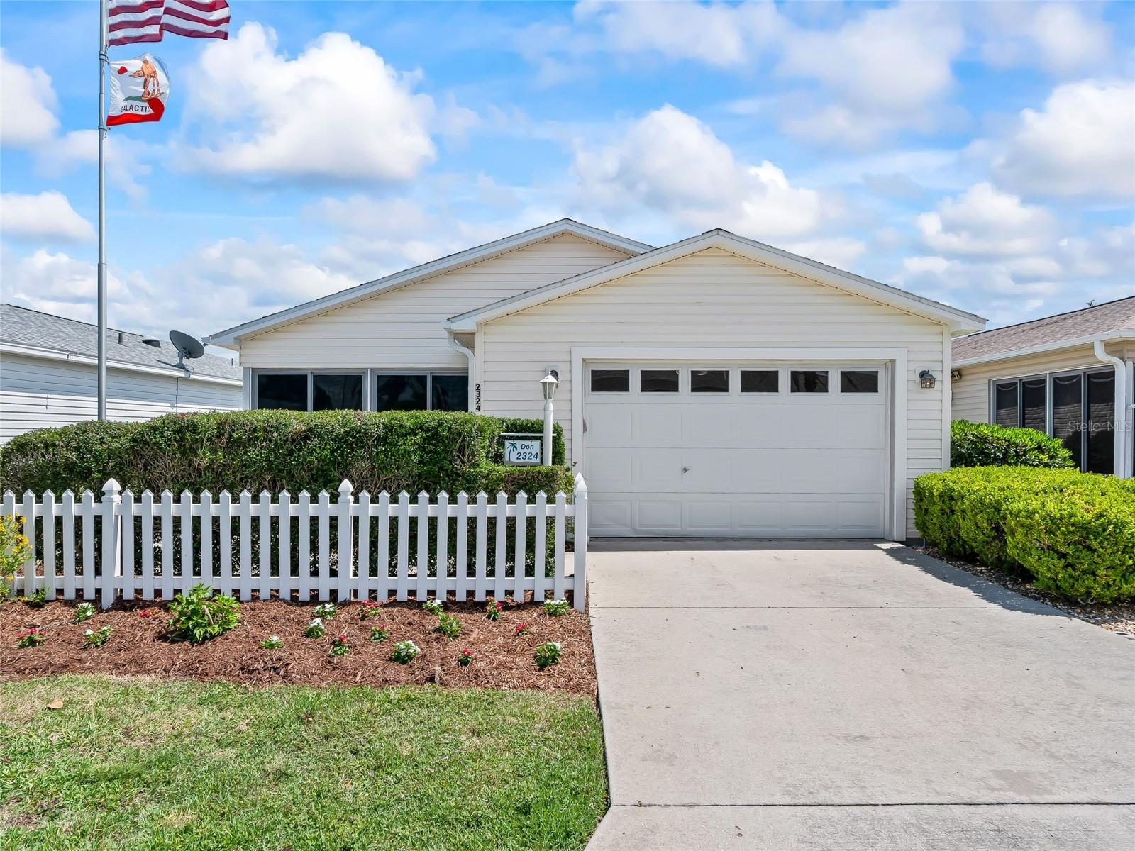 2324 PICKENS PLACE