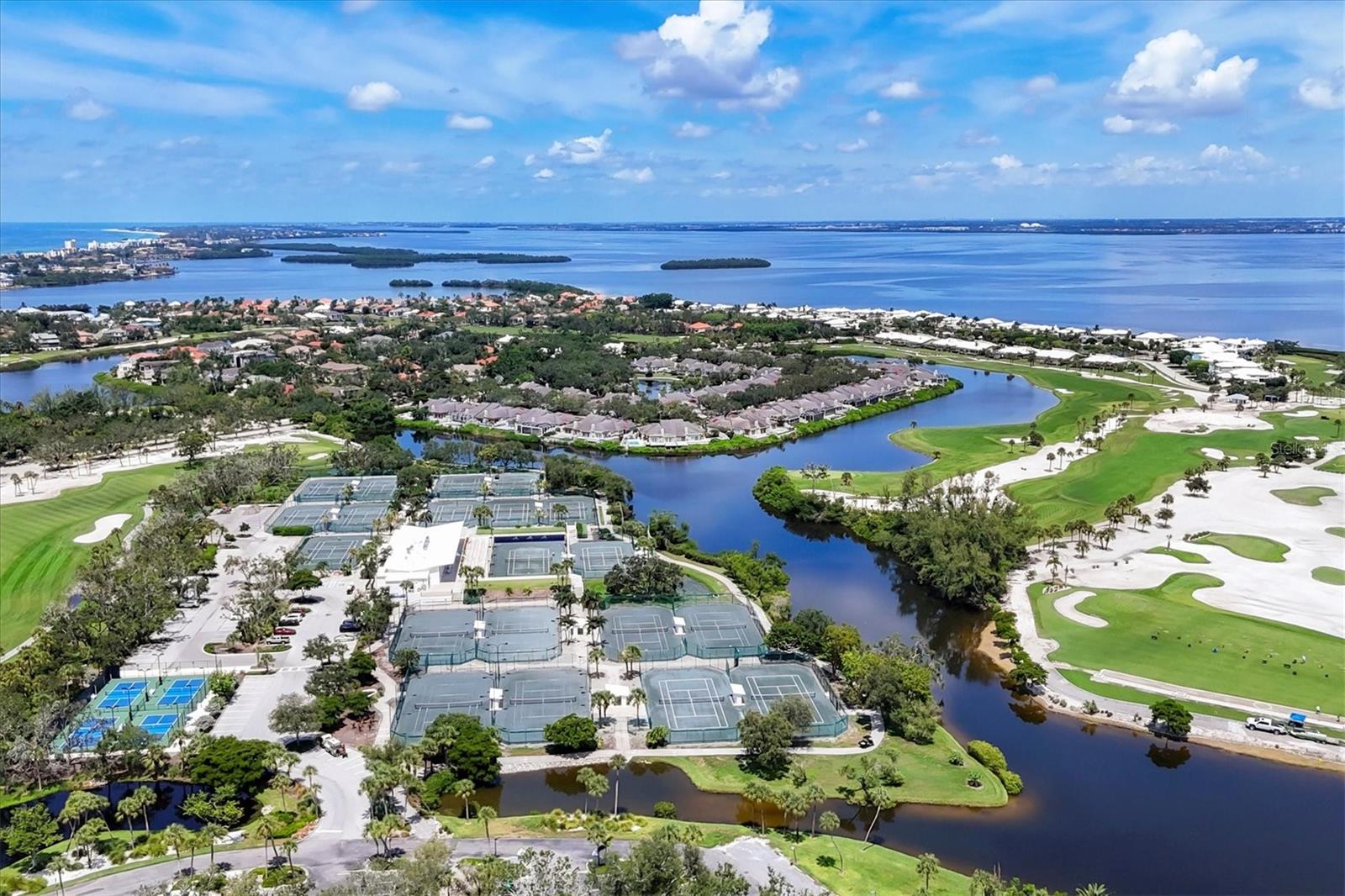 QUEENS HARBOUR - Residential