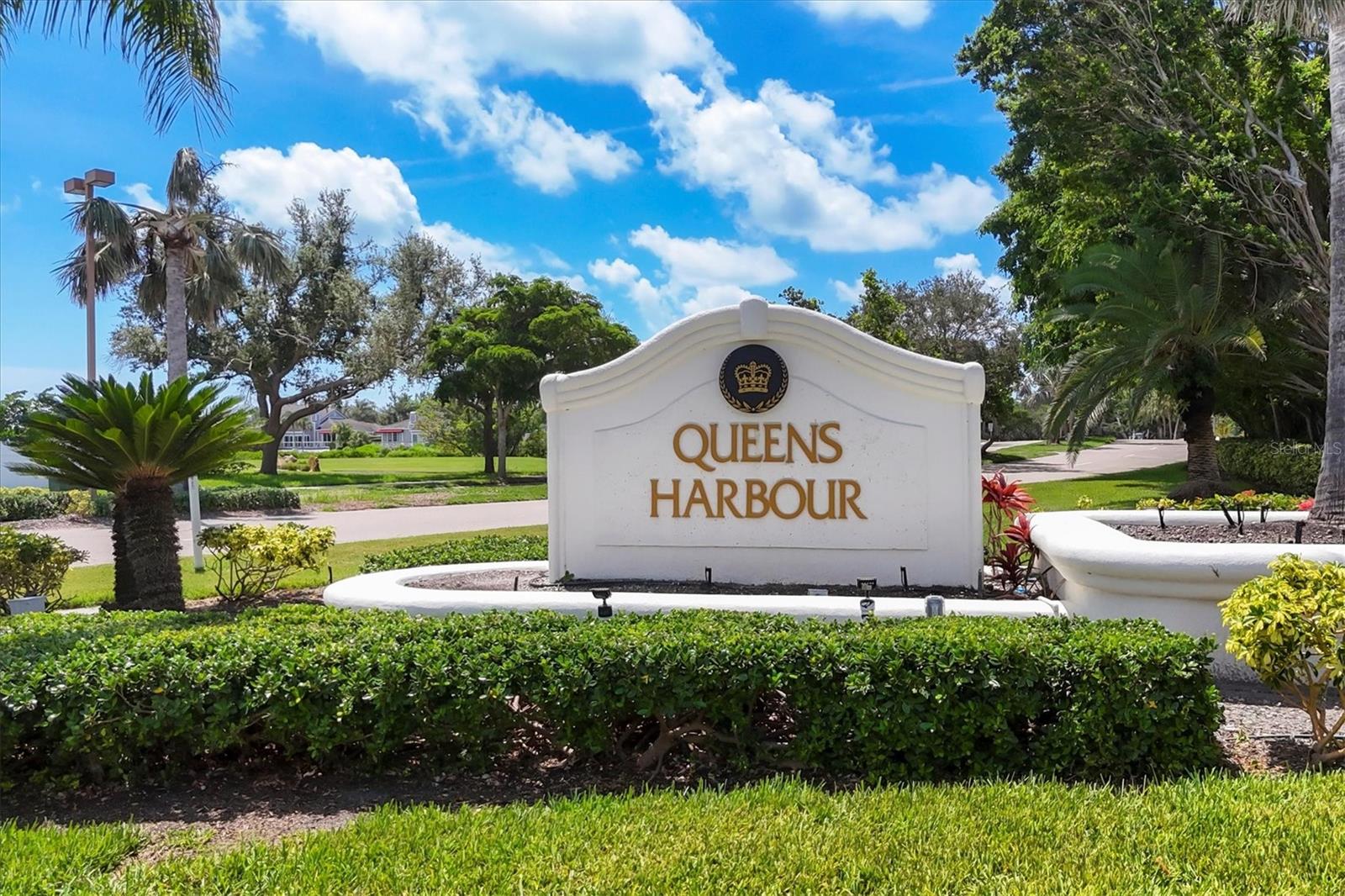 QUEENS HARBOUR - Residential