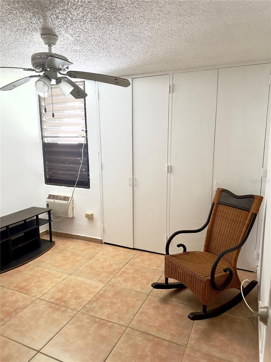 COND. VILLA MARINA - Residential