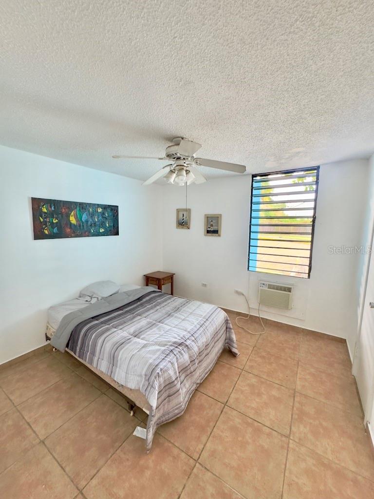 COND. VILLA MARINA - Residential