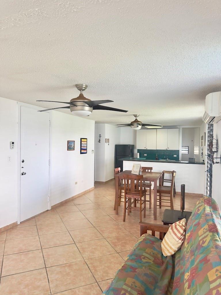 COND. VILLA MARINA - Residential