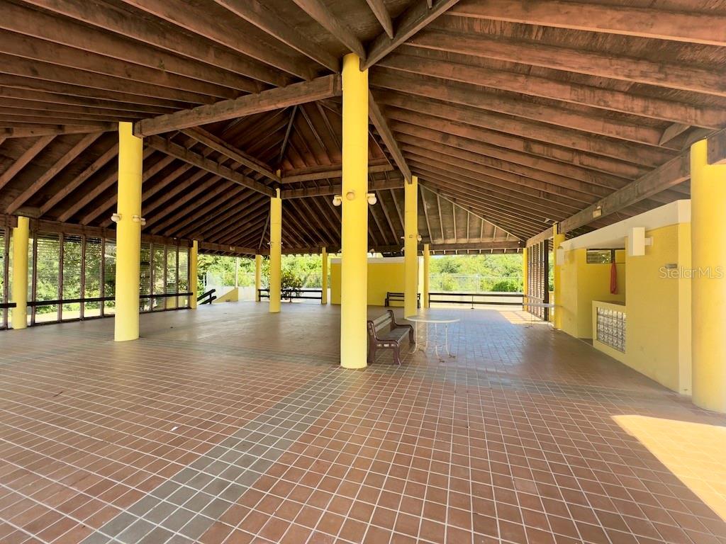 COND. VILLA MARINA - Residential