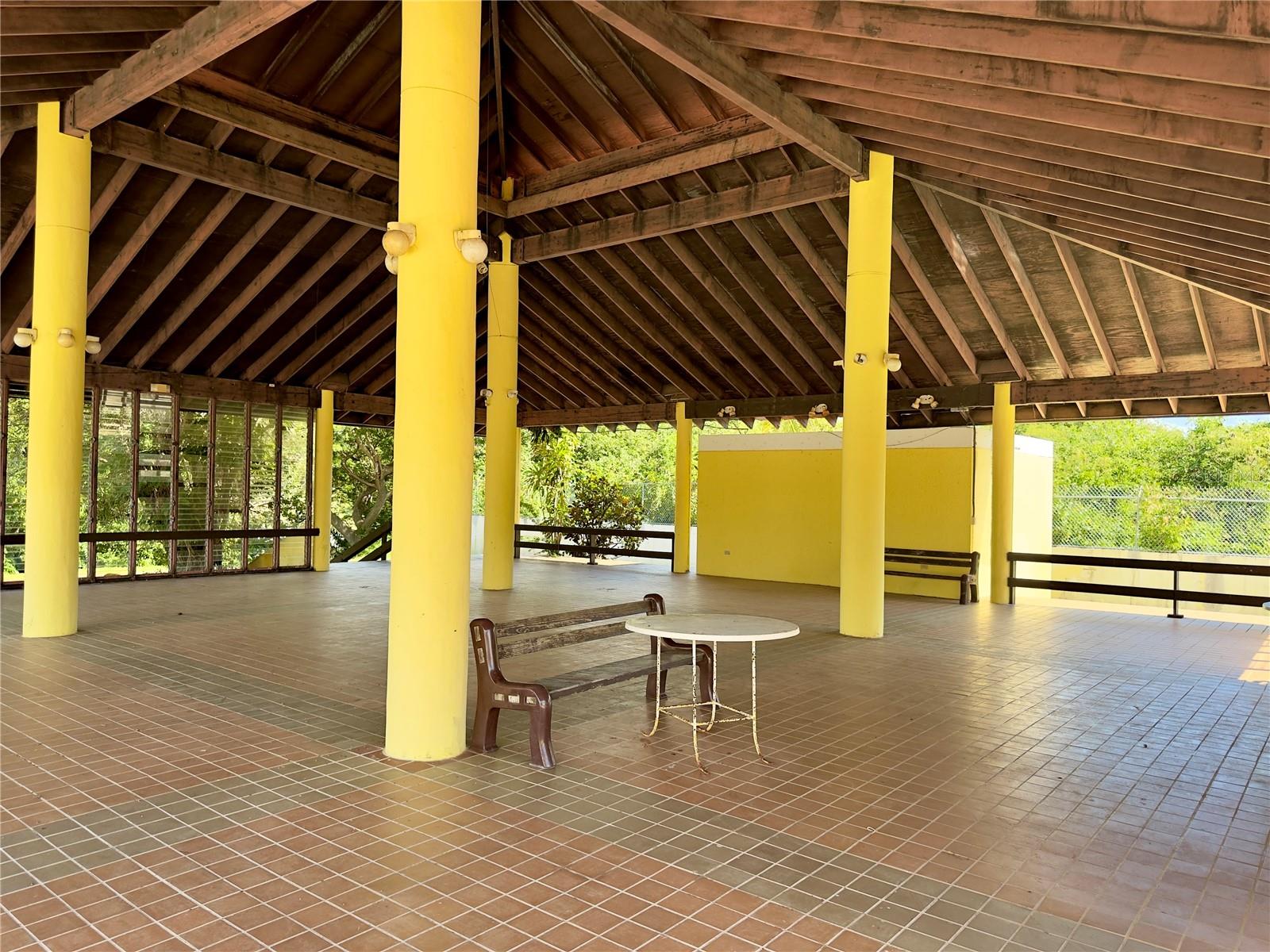 COND. VILLA MARINA - Residential