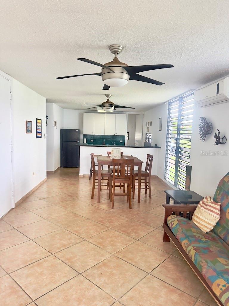 COND. VILLA MARINA - Residential