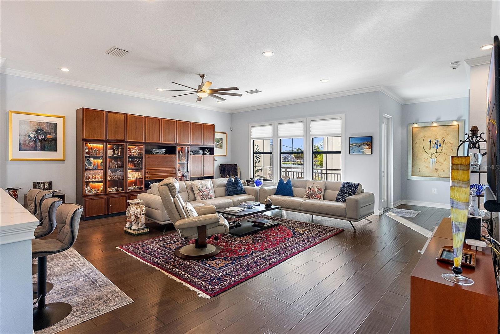 CRESCENT LAKE TWNHMS PH II - Residential