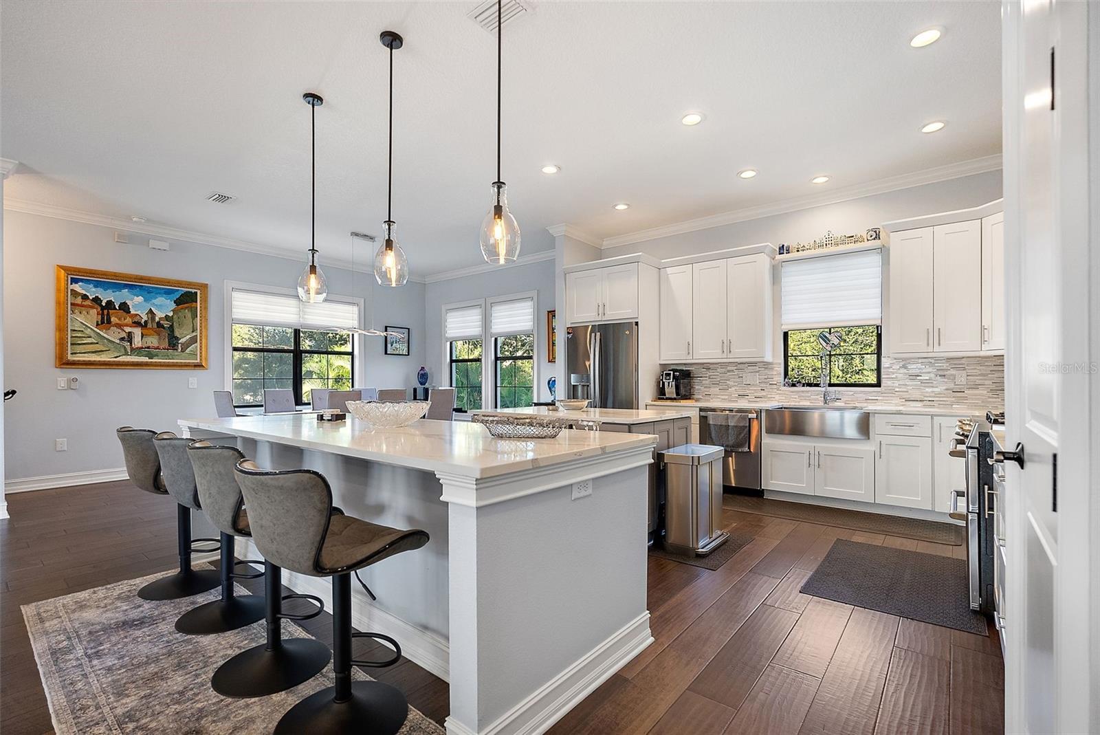 CRESCENT LAKE TWNHMS PH II - Residential