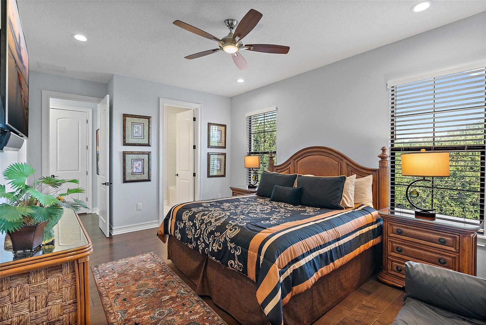 CRESCENT LAKE TWNHMS PH II - Residential