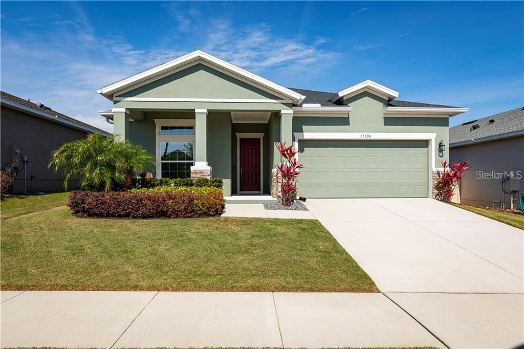 Photo of 17004 Gathering Place Circle, Clermont, FL 34711 (MLS # O6391310)